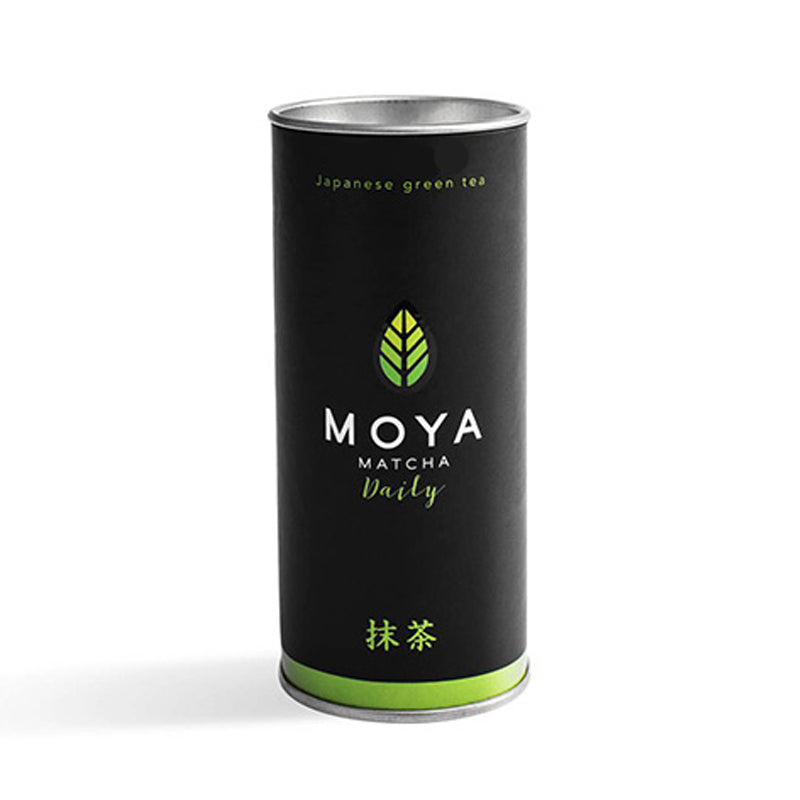 Moya Matcha Daily rinkinis: 30 g arbata ir bambukinė šluotelė