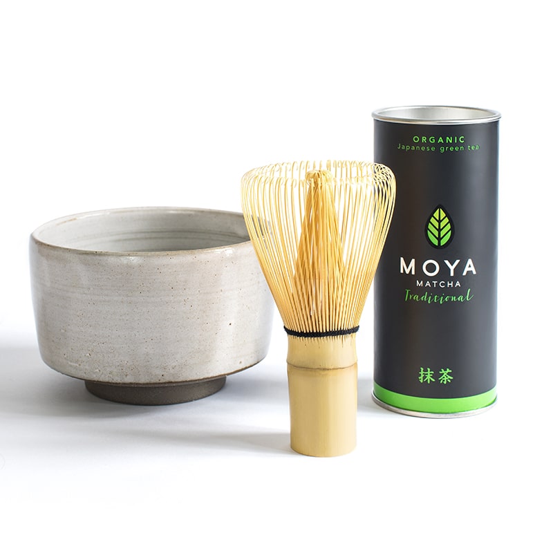 Žalios arbatos MOYA MATCHA 30g STARTER SET rinkinys su dubenėliu ir šepetėliu